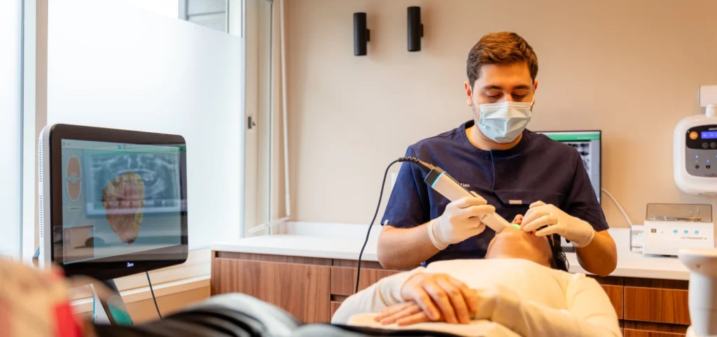 alan guedj dentiste gisors diagnostique dentaire Dr Alan GUEDJ Cabinet du château - Dr Simon KOENIG